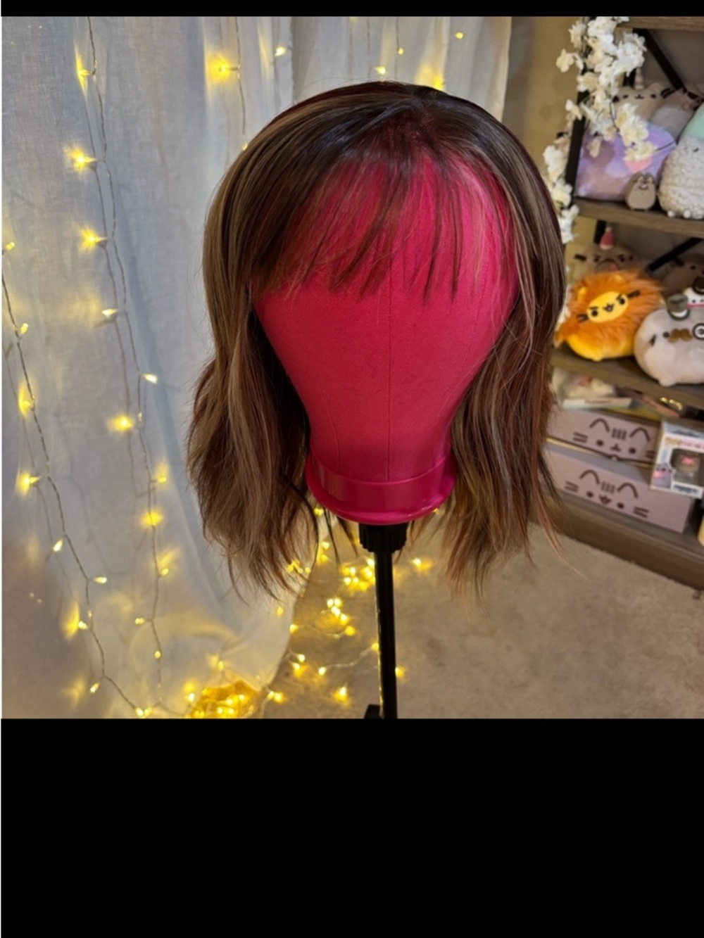 Chelsea Smith Wig - Picture 4 of 5